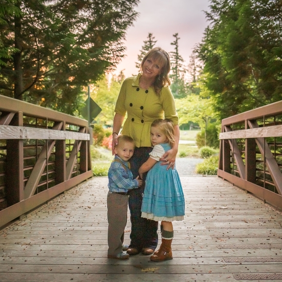 Meet your Posher, Bonnie - Picture 1 of 1